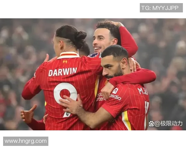 英超激战AC米兰5-0大胜利物浦乌龙球引发全场争议判罚热议