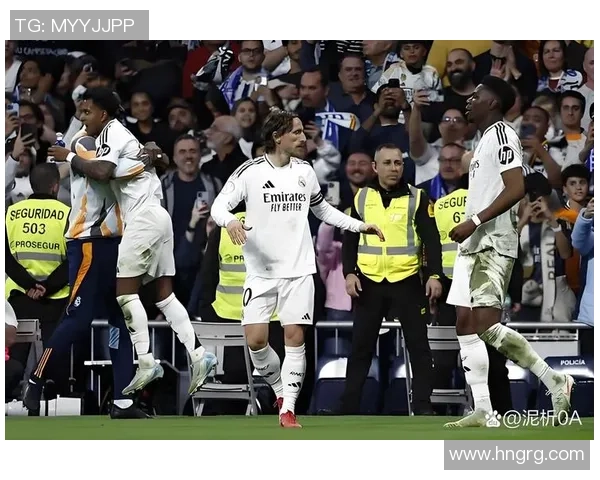 国王杯惊天逆转皇马5-1大胜里昂全场沸腾瞬间回顾