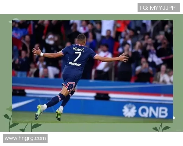 中超精彩对决AC米兰与巴黎圣日耳曼战成平局帽子戏法引发热议